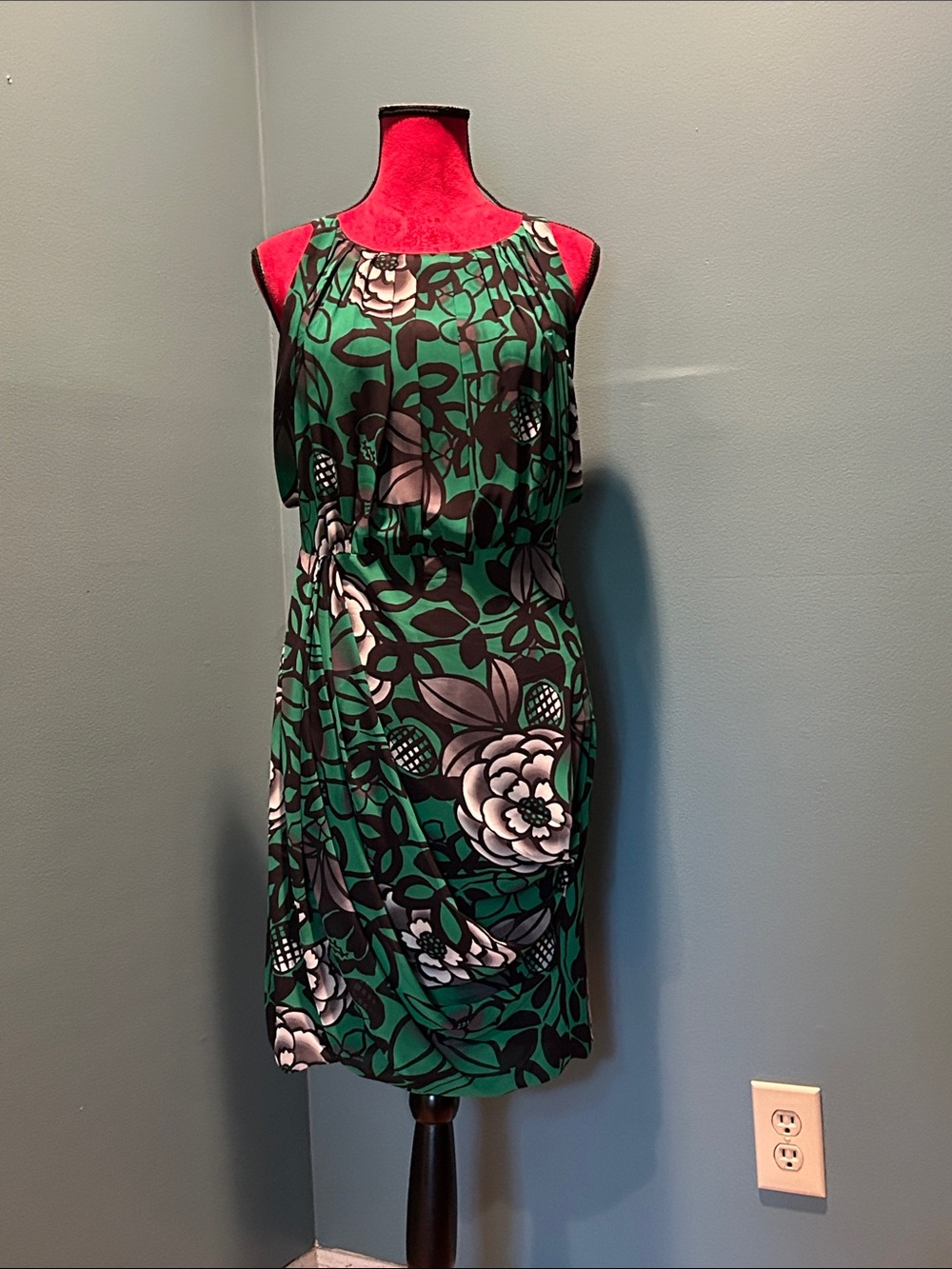 Eva Franco Green Floral Dress with Black & White Accents Size 10